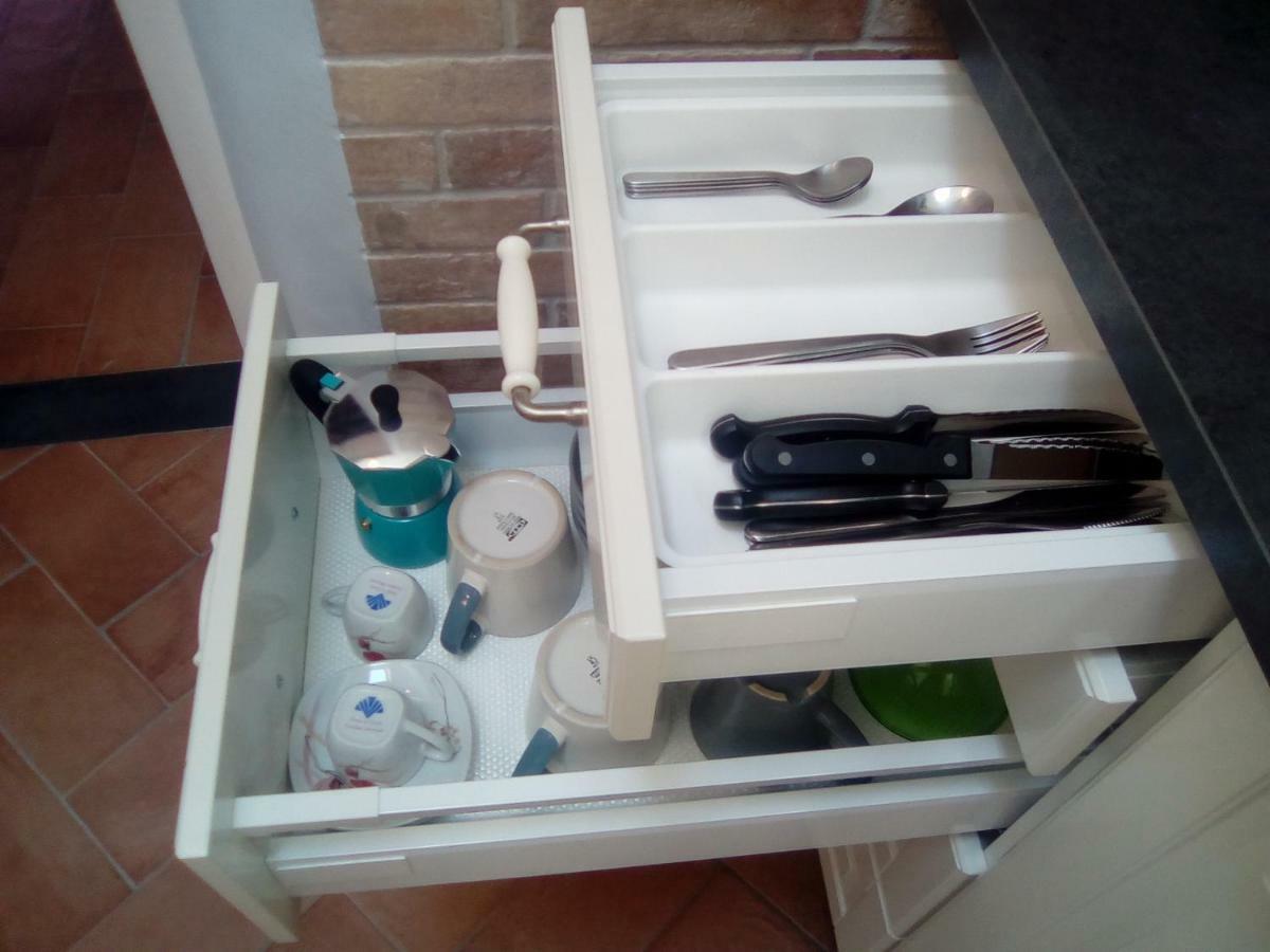 Contrada Casa Vacanze Lägenhet Vado Ligure Exteriör bild